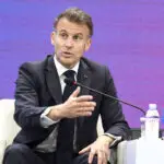 МАКРОН: Тие што вандализираа и ограбуваа на протестите ќе бидат кривично гонети, ќе се бориме обединето против оние кои сеат хаос