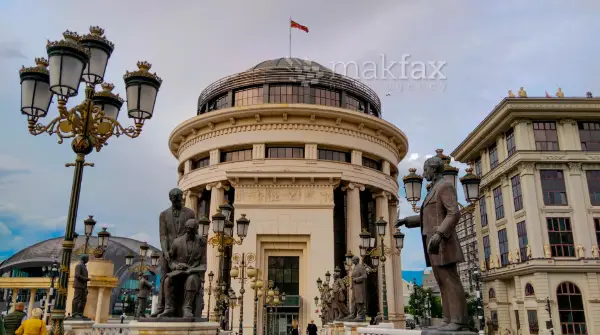 Двајца се обиделе да избегаат преку ГП Блаце, по што биле запрени, третиот избегал во Косово – ОЈО со детали за обидот за убиство во Скопје
