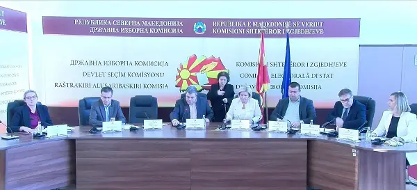 ДИК со официјални резултати: Радичевски од ВМРО-ДПМНЕ прв со 2.945 гласа, втор Јахиј од НАИ со 2.152 гласа, течат роковите за приговори