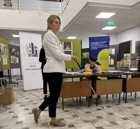 ЈУ Градска библиотека „Браќа Миладиновци“ – Скопје организираше инклузивна работилница по повод 15 Октомври – Меѓународниот ден на белиот стап