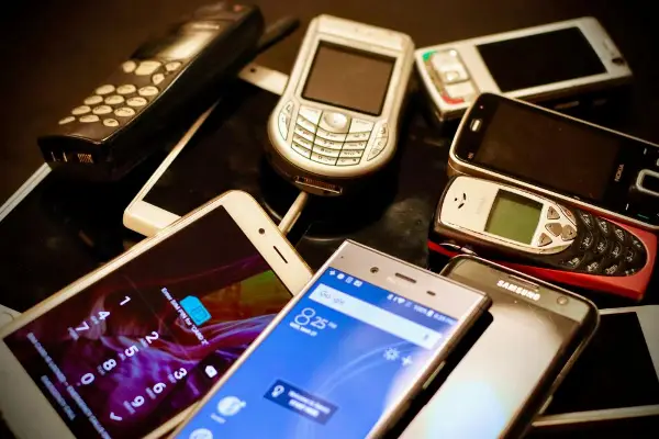 Кои беа најголемите производители на телефони во 2010, а кои се денес?