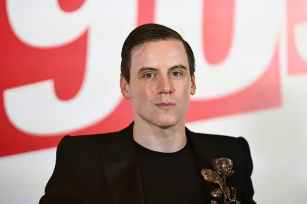 Шон Мекгир веќе не е креативен директор на „Меквин“