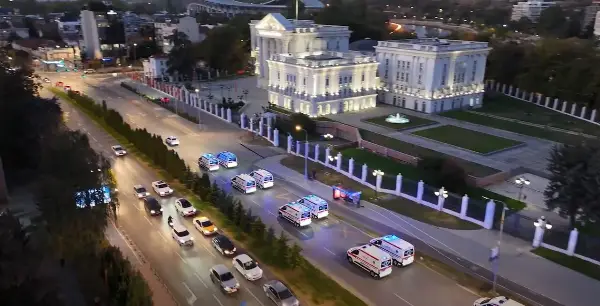 Мицкоски: Започнува реализацијата на проектот за набавка на 100 нови амбулантни возила во македонското здравство
