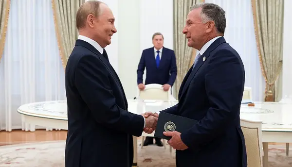 Виткоф: постигнат дипломатски напредок во напорите за посредување помеѓу Русија и Украина