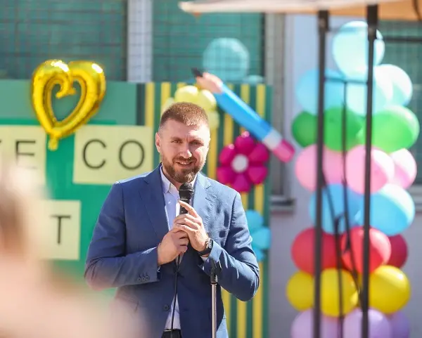 Скопјанката за која Митески објави дека создава депонија со поинаков став: „Легално е пријавено и платено во Општината, чекајте ја мојата тужба за клевета“