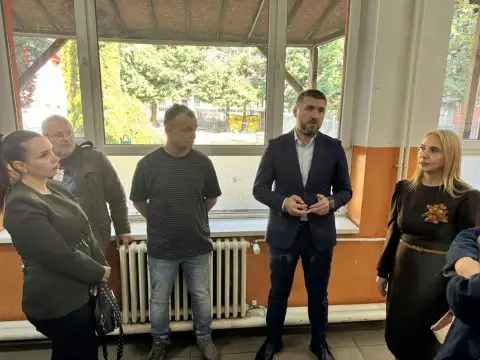 ООУ „Гоце Делчев“, спортската сала и градинката „Лавче“ добија современ систем за загревање