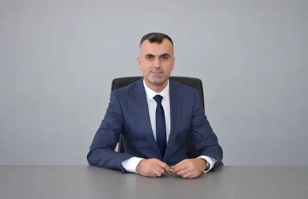 Народниот правобранител не може да си плати ни кирија