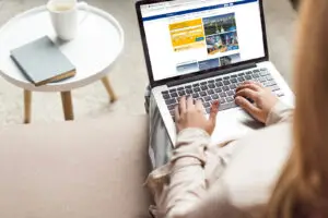 Се огласи Booking откако ЕУ покрена истрага за измами