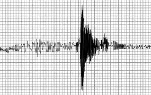 Најмалку 16 лица загинаа, 54 се повредени во земјотрес на Тибет со јачина од 7 степени