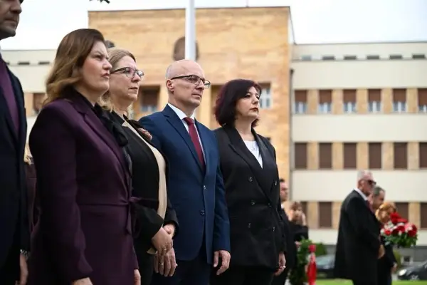 Милошоски: 23 Октомври е потсетник на жртвата и борбата за самостојна Македонија
