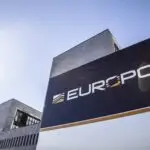 Европол: Уапсени 27 лица, идентификувани 248 потенцијални жртви на трговија со луѓе