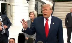Трамп се закани со преземање на целата иранска нафта