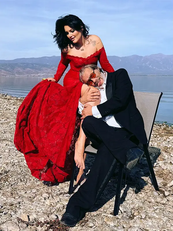 Џамбазов во издание во какво не сте го виделе досега – фотосесија која ги запали социјалните мрежи!