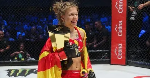 Алексовска со десет удари во низа и субмисија ја победи Гркинката на ФНЦ 34!