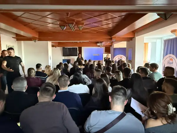 ЗНАМ гради нова генерација млади лидери, вториот младински камп започна на Пелистер