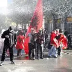 Албанска полиција: Нападите врз полицајци и институции ќе бидат санкционирани со закон