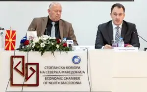 АЗЕСКИ И АНДОНОВСКИ НА ЗАЕДНИЧКА МАСА, презентација на дигиталните алатки пред компаниите