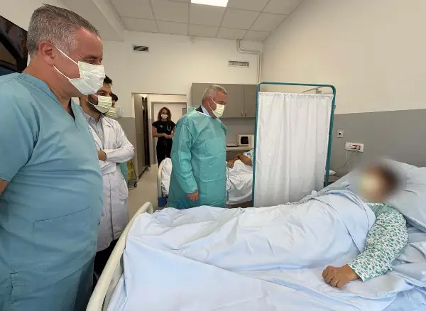 Прва извршена трансплантација на бубрег од мајка на дете со Алпортов синдром во Македонија