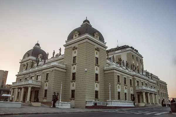 МНТ ја најави премиерата на „Црно злато“ на Дејан Дуковски, а во режија на Слободан Унковски на 27 ноември
