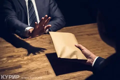 Во моментов нема пријави за корупција во образованието, вели Јаневска, а доколку има – ќе се постапи според закон