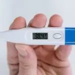 Како правилно да го исчистите и дезинфицирате топломерот?
