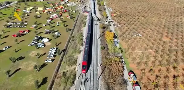 ВИДЕО: Објавена снимка од разговор пред трагедијата, нереди во Мадрид