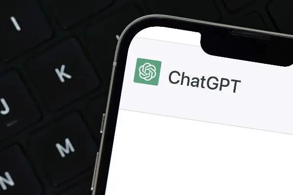 ChatGPT советувал епилептичарка да ја намали терапијата по што таа починала, семејството тужи