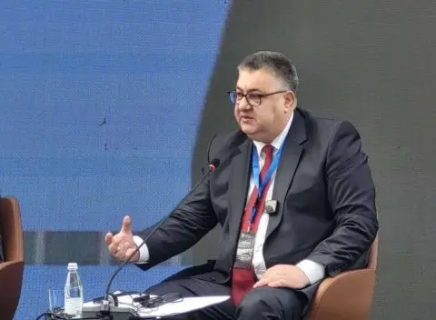 Минчев од Приштина: Ставаме крај на нефункционалноста, со професионални кадри, јасни правила и одговорност до институции што испорачуваат резултати