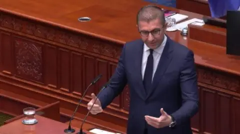 МИЦКОСКИ: Не ја распродаваме државата, го враќаме тоа што вие распродадовте, од име до територија за марихуана плантажи