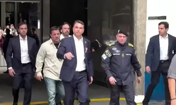 ТРАМП НЕ ПРИФАЌА ДЕКА БОЛСОНАРО Е „ЛЕГИТИМНИОТ ЛИДЕР НА БРАЗИЛ“ Тоа не го прифаќа ниту неговата Либерална партија