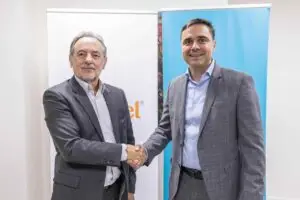 Оне Македонија и Неотел воспоставија стратешка соработка: Првите сервери веќе пристигнаа во дата-центарот