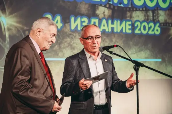 Коњановски: „Камера 300“ го чува наследството на браќата Манаки и ги носи животните приказни на големото платно
