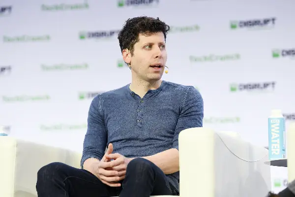 Корпоративна алчност: Шефот на OpenAI смета дека луѓето немаат потреба од РАМ, само дата-центрите