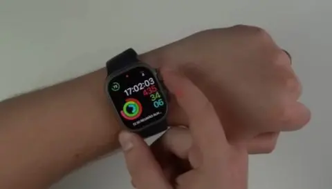 „Ватсап“ со нова апликација за „Епл вач“