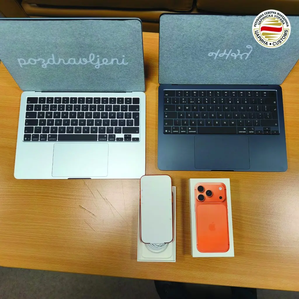 Царинска управа: Запленето злато, 37.500 евра, „Епл“ уреди, тутунски производи и парфеми