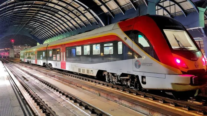 МИЦКОСКИ: Инвестираме во железницата и во градски воз за почист воздух во Скопје и за намалување на сообраќајните гужви