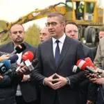 Мицкоски: За кратко време успеавме да ги мобилизираме сите капацитети и започнеме со чистење на Град Скопје