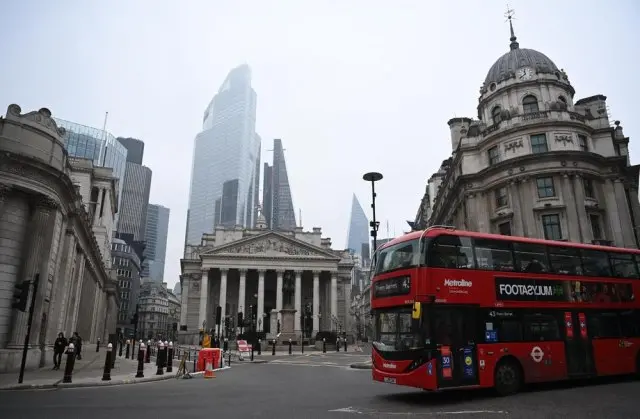 Британец шпионирал за Русија; „Сакал да биде Џејмс Бонд“