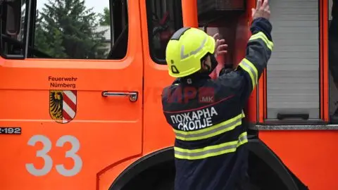 Во двор во фирма настанал пожар