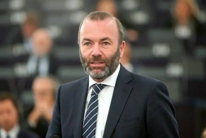 Лидерот на ЕПП повика на постепено враќање на Сиријците во нивната татковина