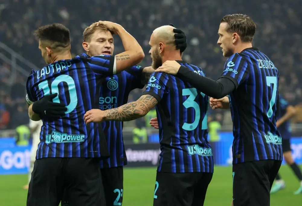 Интер ѝ се приклучи на Рома на врвот во Серија А