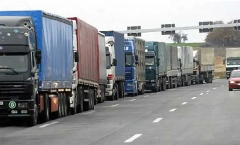 Лукашенко се закани дека ќе заплени 1200 литвански камиони заглавени во Белорусија