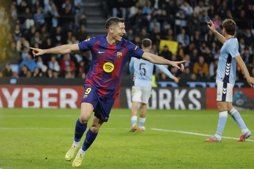 Левандовски ќе се пензионира ако Барселона не му понуди нов договор