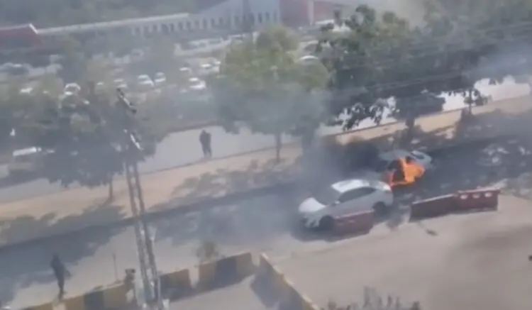 ВИДЕО| Бомбаш самоубиец уби 12 лица пред суд во Исламабад