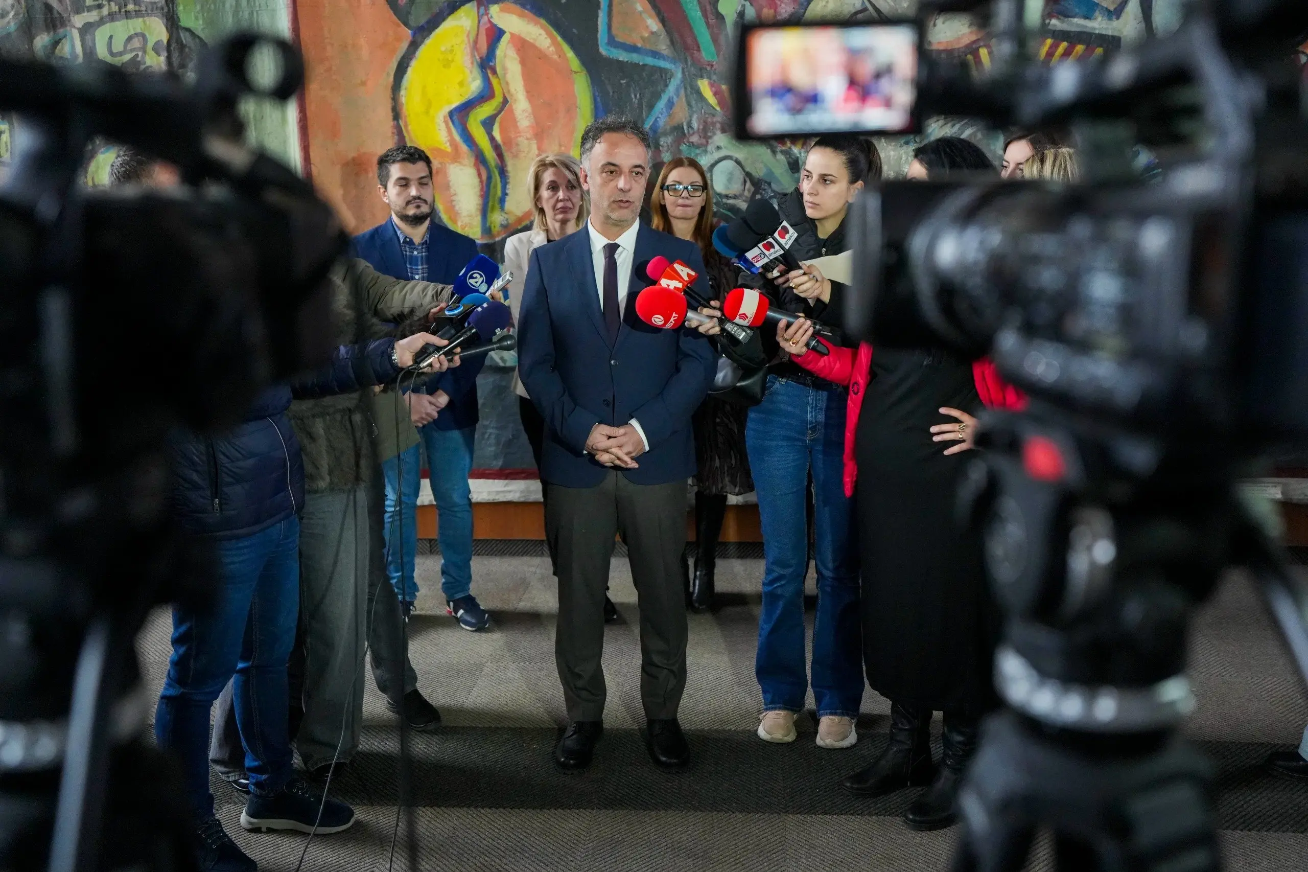 ПОВЕЌЕ ОД 1.000 ЛУЃЕ ВО МАКЕДОНИЈА ИМААТ РЕТКА БОЛЕСТ Годинава се обезбедени 58 лека за 430 пациенти