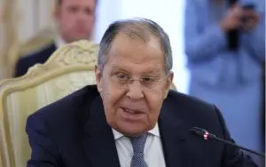 Лавров до Трамп: Наместо во Венецуела, треба да се реагира во Белгија, таму е поопасно