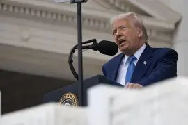 Трамп вели дека има „обврска“ да ги тужи Би-Би-Си поради начинот на кoj бил монтиран неговиот говор