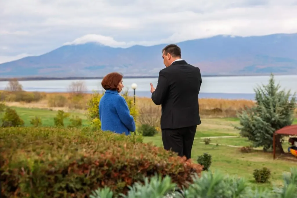 Сиљановска-Давкова: Имаме обврска природата да ја третираме како партнер, штитејќи ја неа, се штитиме себеси