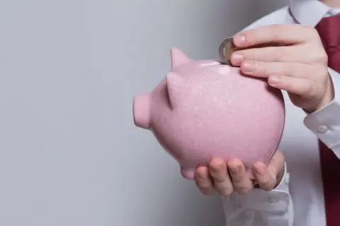 Сакате да заштедите пари? Пробајте ги овие трикови, веројатно сѐ уште не сте размислувале за ова