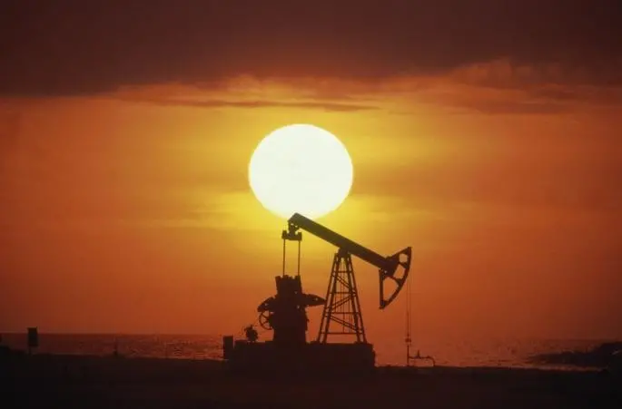 ИЕА: Глобалната побарувачка за нафта и гас може да расте до 2050 година